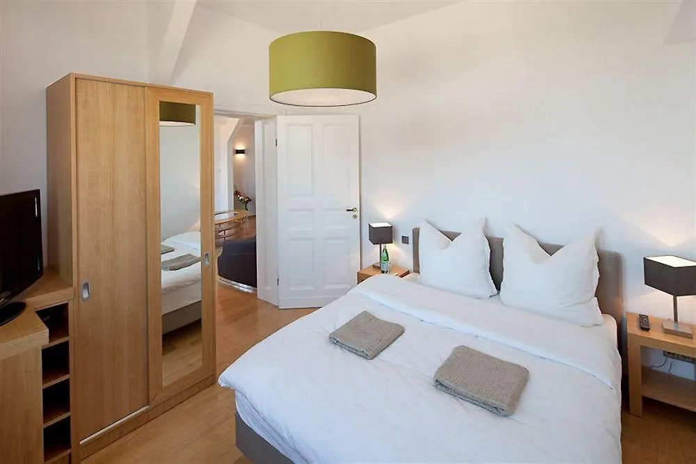 Luxoise Apartments Berlin 0*,  Germany