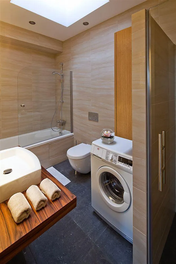 Luxoise Apartments Berlin Germany